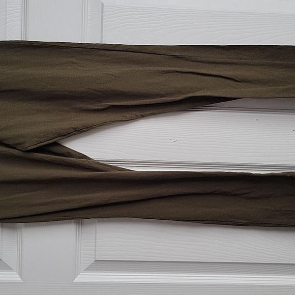 JNK Women's Leggings - Picture 3 of 12